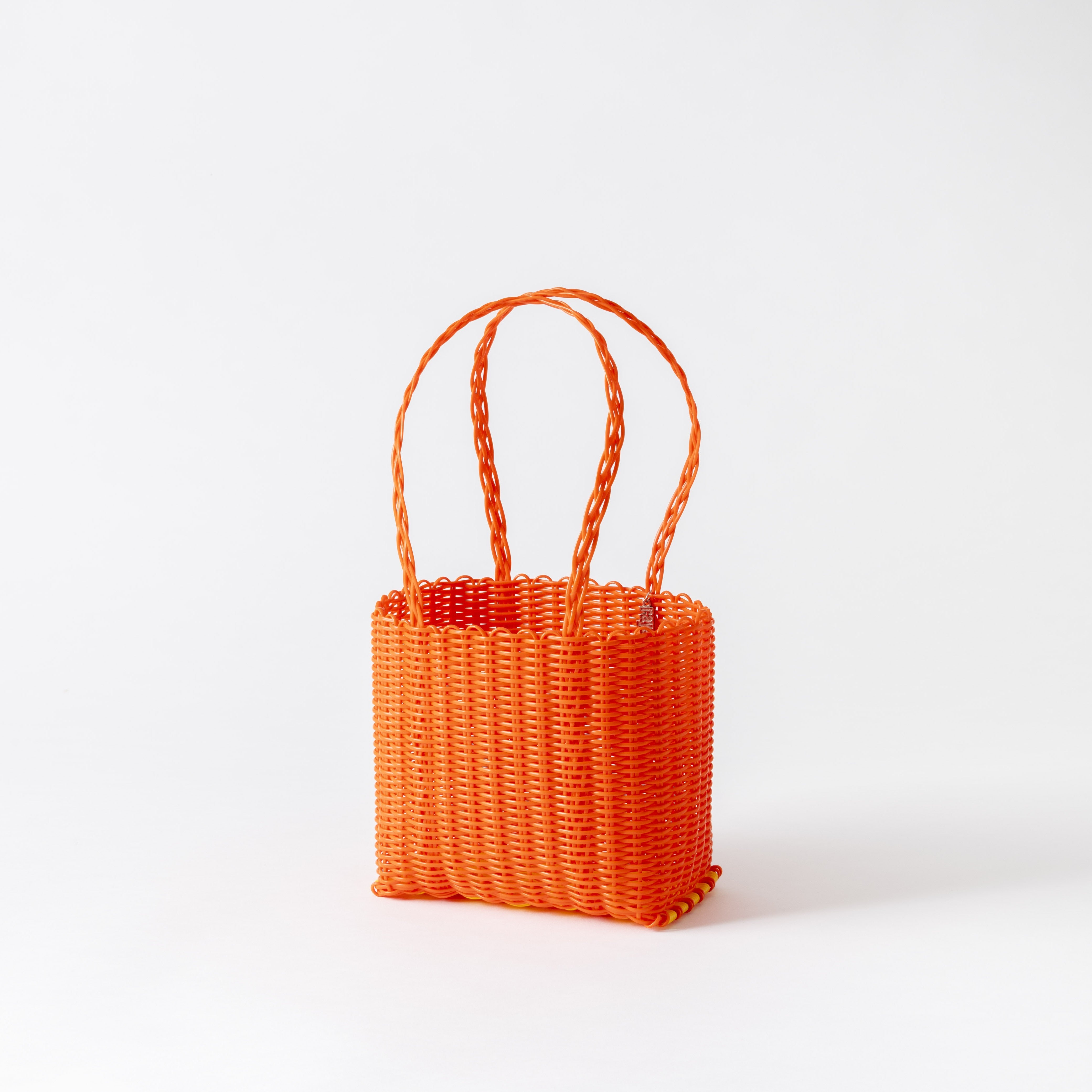 「バスケットバッグ スモールサイズ / タンジェリン」 Small Tangerine