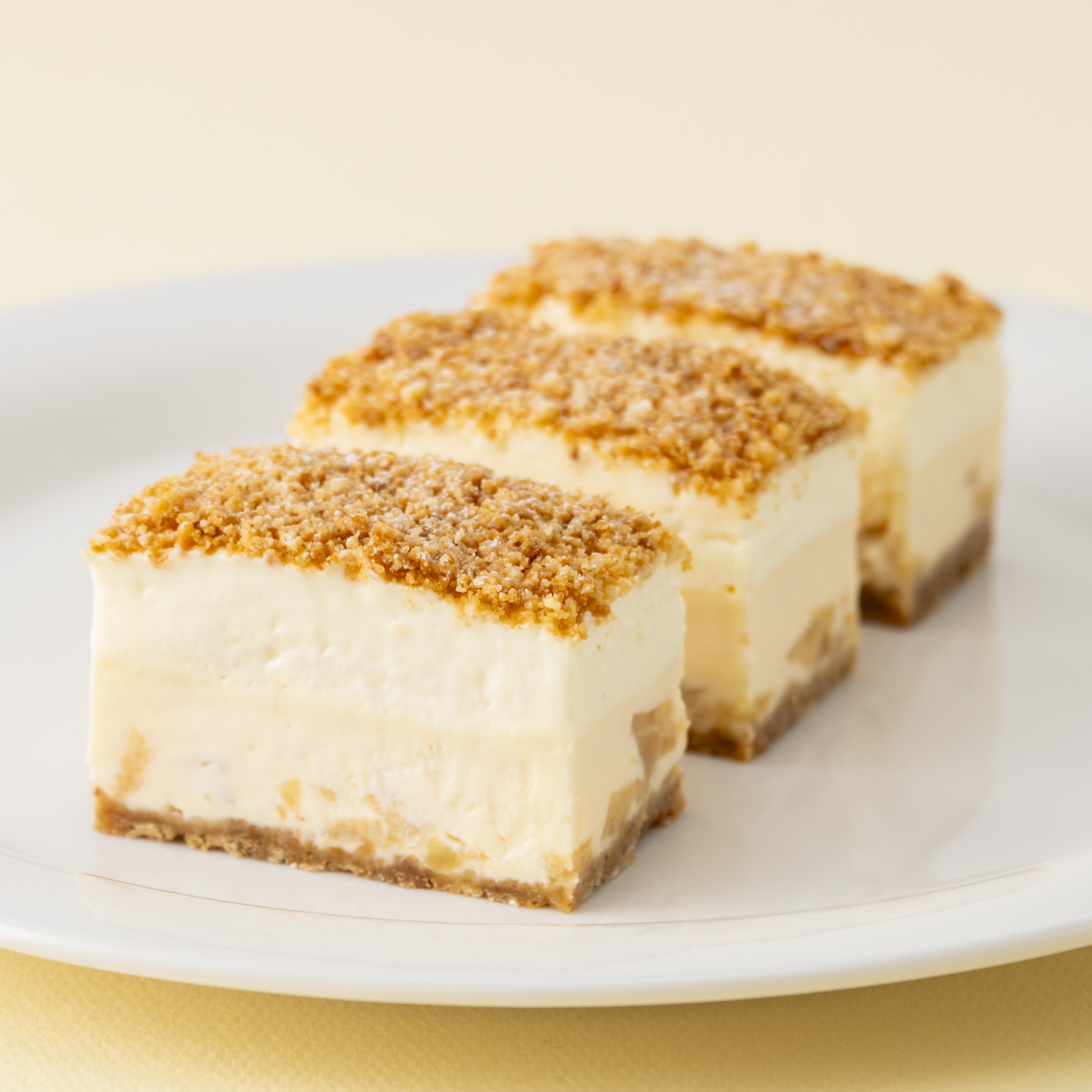 「MAIN CREAM / 重なり」