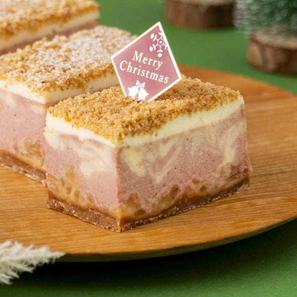 「MAIN BERRY BERRY CREAM CAKE(メイン ベリーベリークリームケーキ)」 ホールサイズ<br>【Xmasピック&キャンドル10本付】