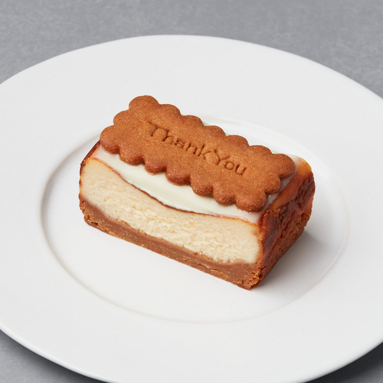 「BISCAKE(ビスケイク)ThankYou」3カット入り <内訳>ねこ 1カット /ThankYou 1カット/お花 1カット