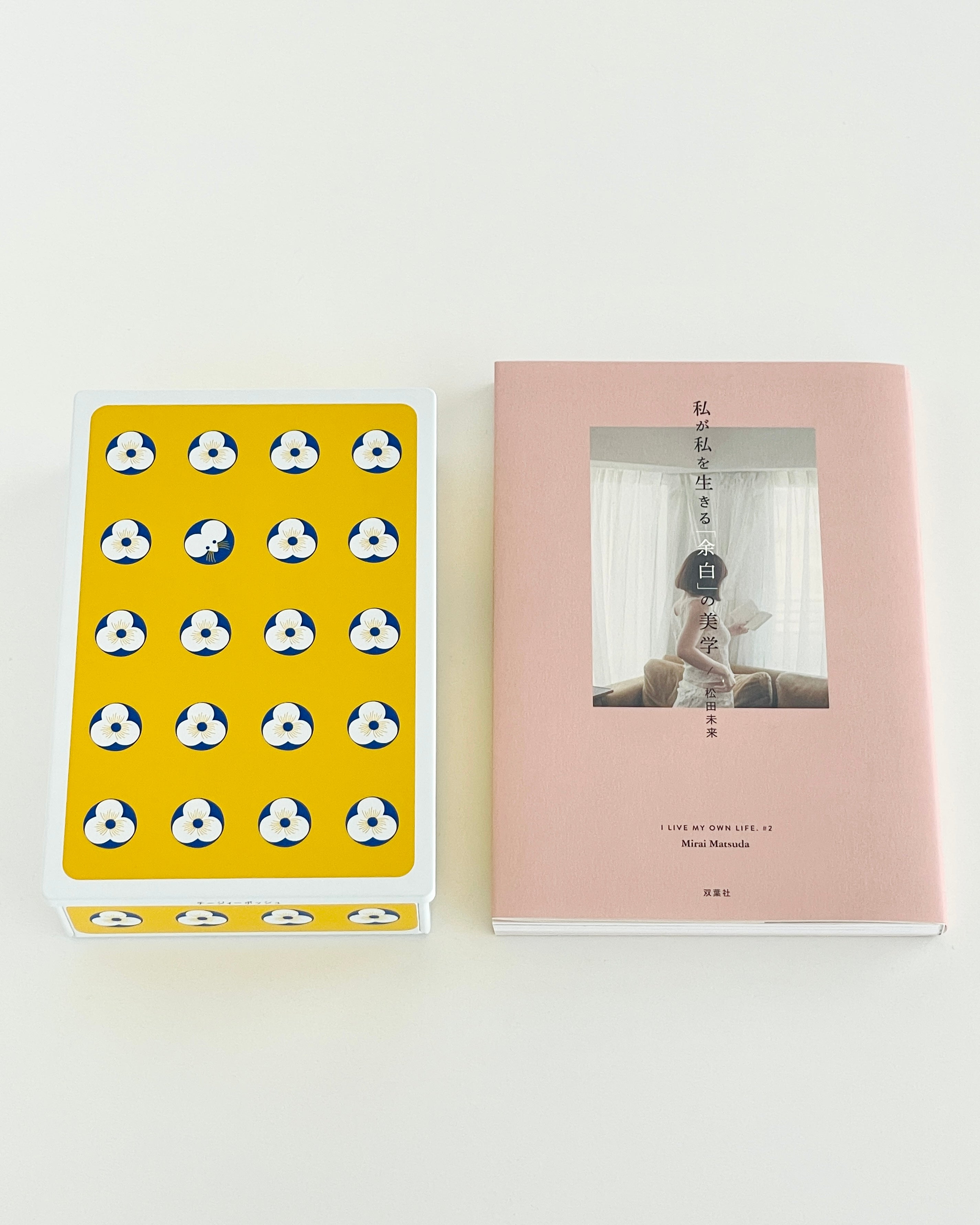 本と、お菓子のあいだ。〔松田未来さんの新刊　代官山T-SITE〕