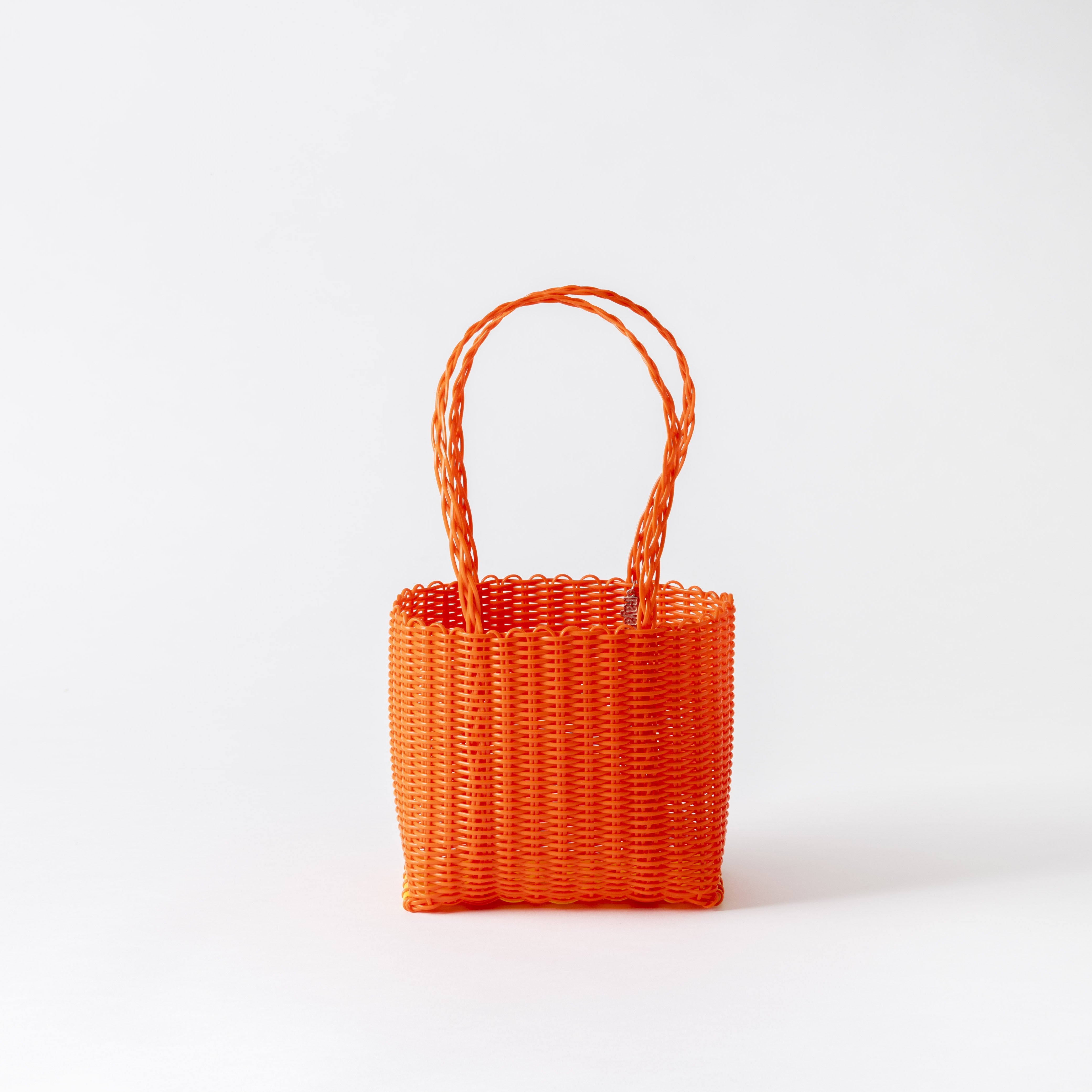 「バスケットバッグ　スモールサイズ / タンジェリン」 Small Tangerine
