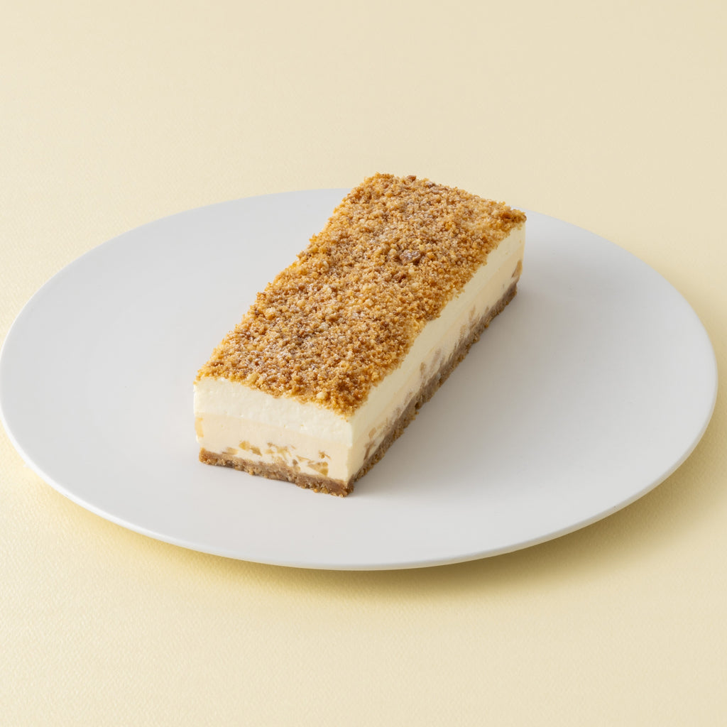 Spécialité（スペシャリテ）「MAIN CREAM CHEESE CAKE ホールサイズ」（チーズケーキ）