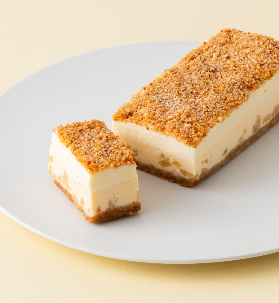 Spécialité（スペシャリテ）「MAIN CREAM CHEESE CAKE ホールサイズ」（チーズケーキ）