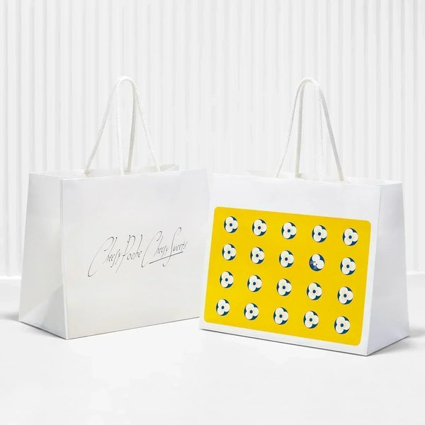 ショッパー|黄色|Cheesy Pocheクッキー缶専用|高さ20cm 横幅24cm ショッパー|黄色|Cheesy Pocheクッキー缶専用|高さ20cm 横幅24cm